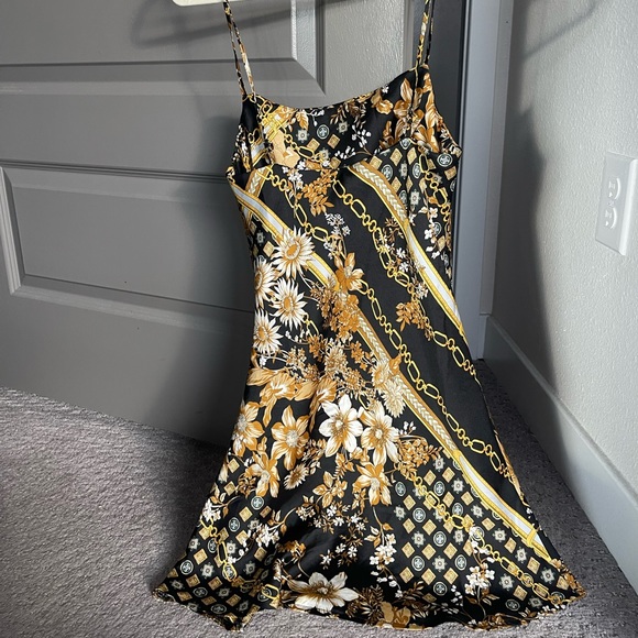 Princess Polly Lucci Mini Dress - Picture 2 of 3